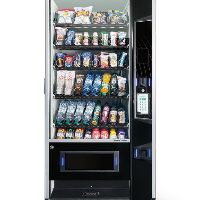 maquina vending con productos